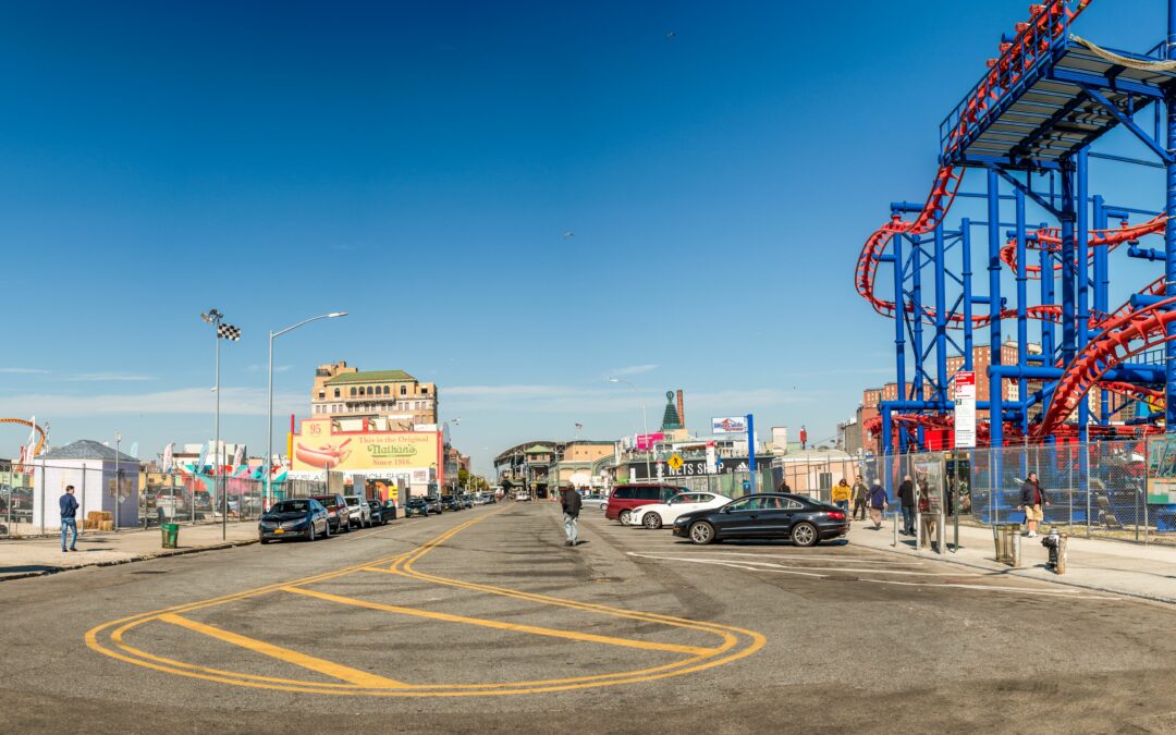 Summer Starts Now! Luna Park Reopens for the Season